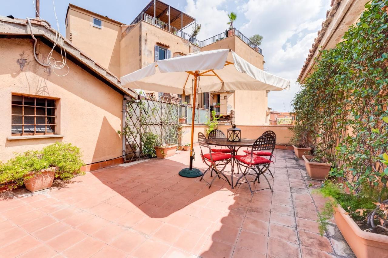 Romantic House With Terrace Dış mekan fotoğraf